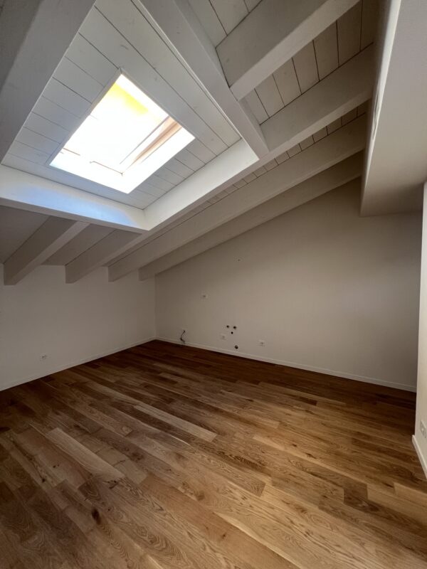 NUOVA COSTRUZIONE BILOCALE MANSARDATO