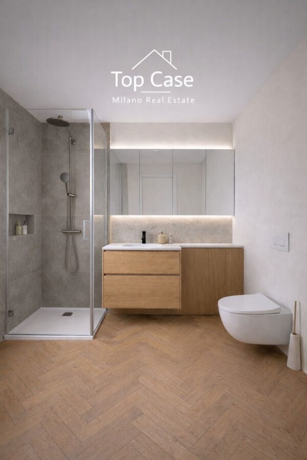 VENDESI TRILOCALE RISTRUTTURATO Piola (M2), Via Fucini 18